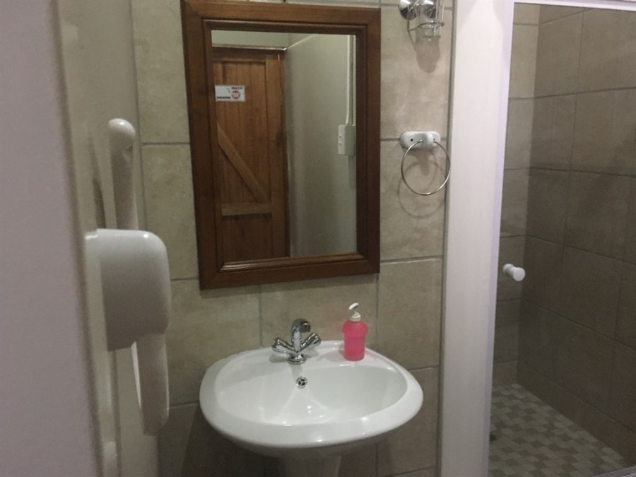 6 Bedroom Property for Sale in Parys Free State